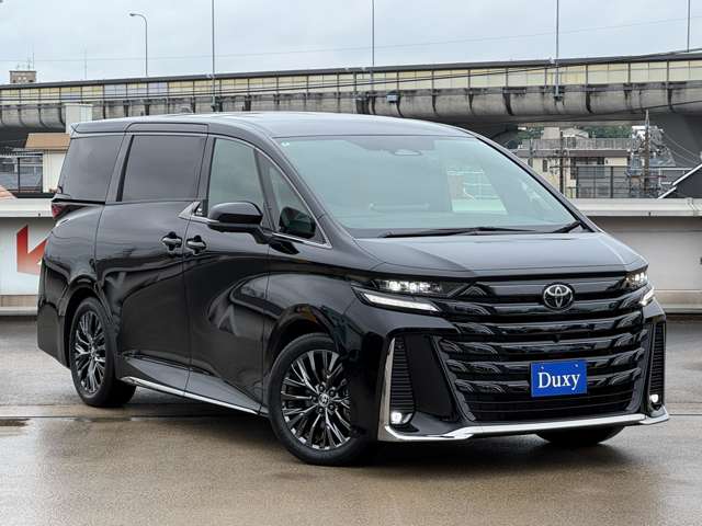 Toyota Vellfire 11