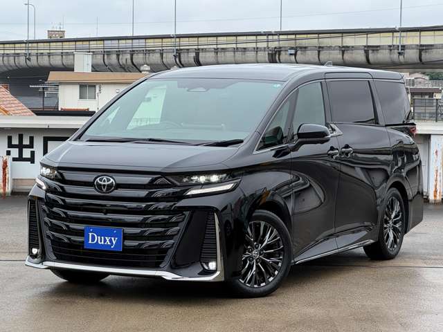 Toyota Vellfire 12