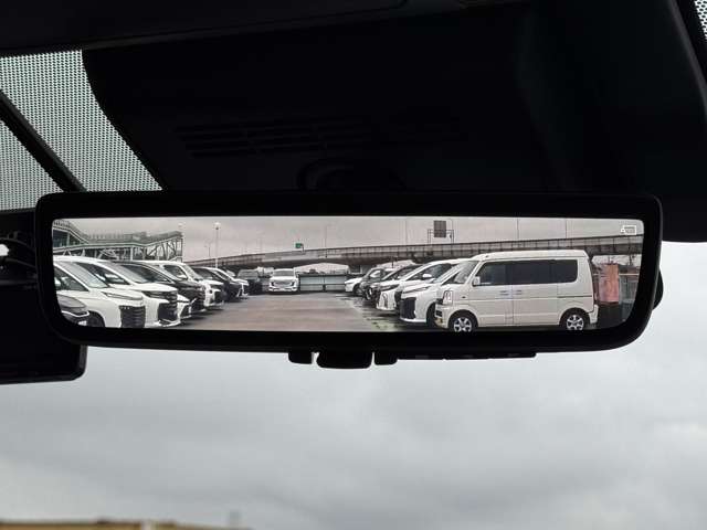 Toyota Vellfire 6