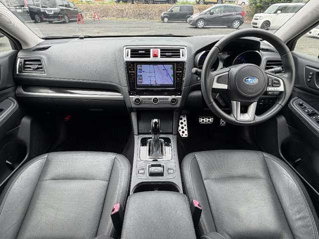 Subaru Legacy Outback 6