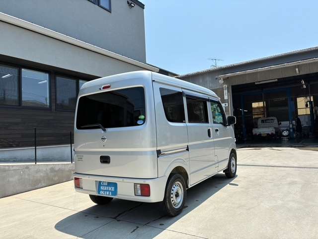 Nissan NV100 Clipper 9