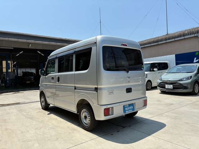 Nissan NV100 Clipper 10