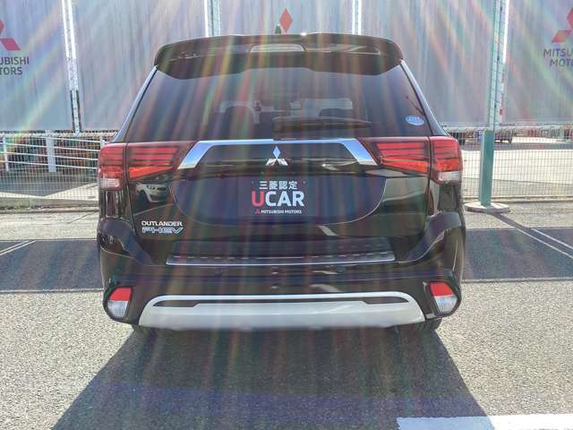 Mitsubishi Outlander PHEV 6