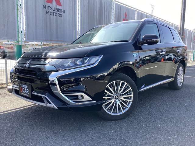 Mitsubishi Outlander PHEV 7