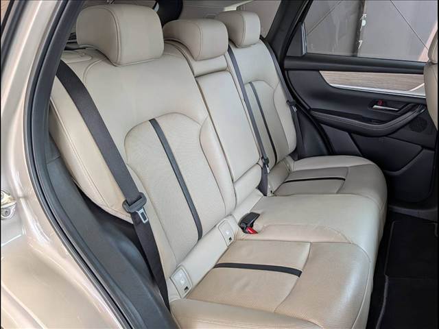 Mazda CX-60 12