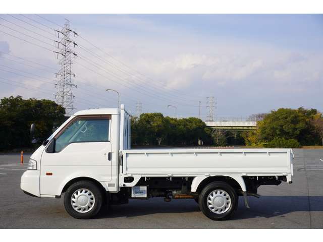 Mazda Bongo Truck 10