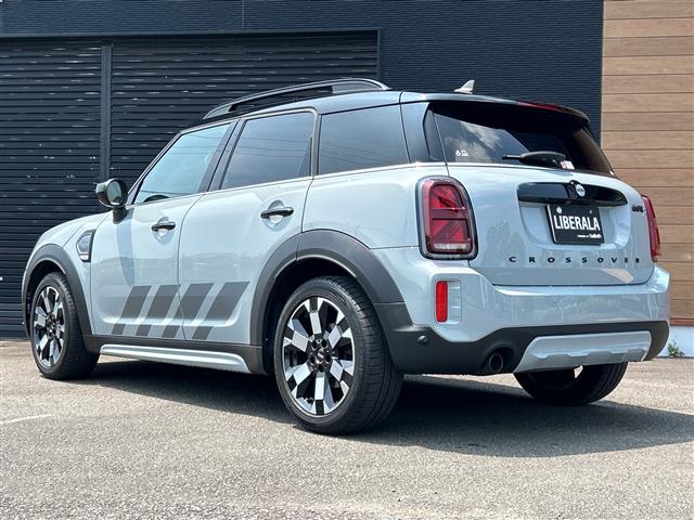 MINI Crossover 11