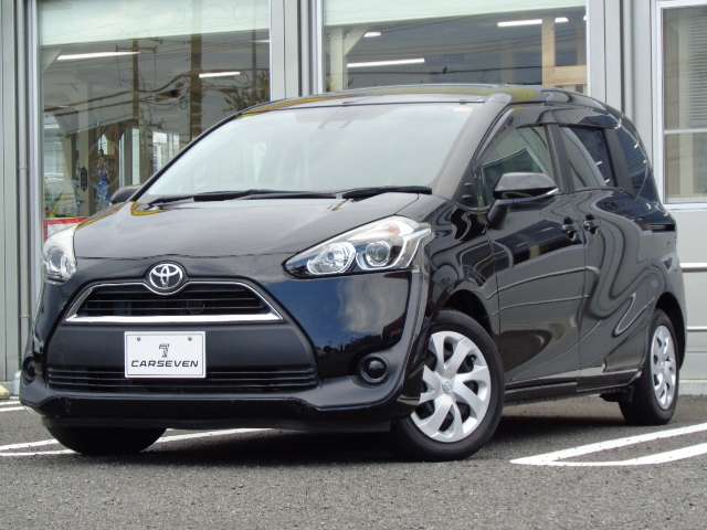 Toyota Sienta 7