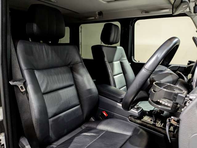Mercedes-Benz G-Class 3
