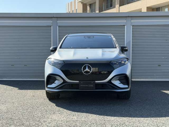 Mercedes-Benz EQS SUV 5