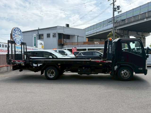 Isuzu Elf 4