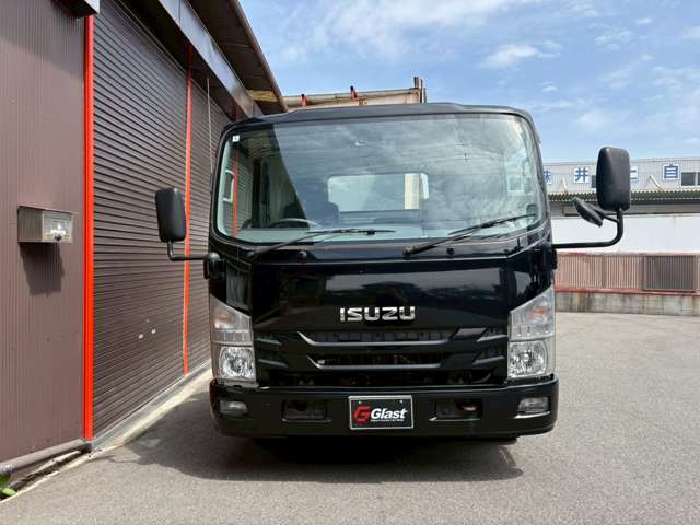 Isuzu Elf 5