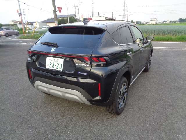 Suzuki Fronx 4
