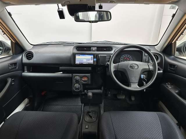 Toyota Probox Van 10