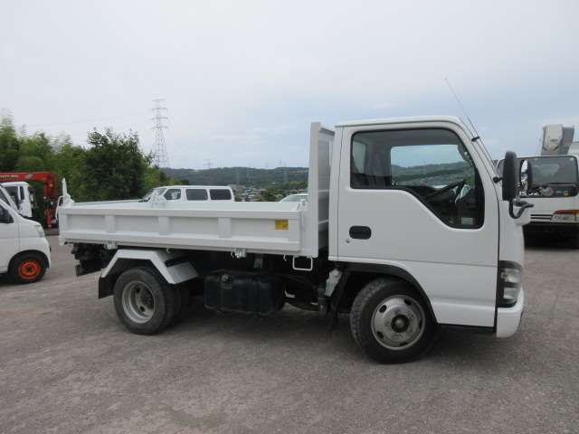 Isuzu Elf 5
