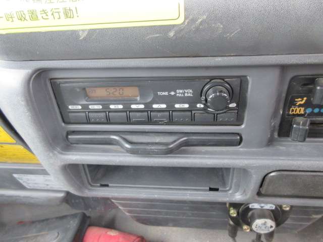 Isuzu Elf 10