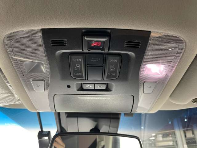 Toyota Alphard 6