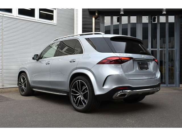 Mercedes-Benz GLE 8