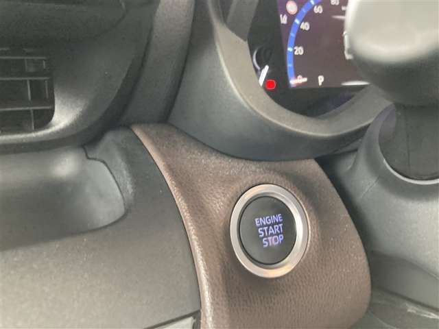 Toyota Yaris Cross 12