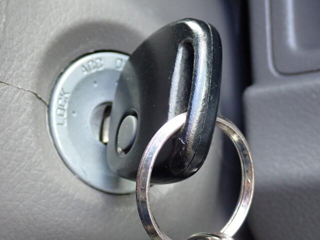 Nissan NV100 Clipper 11