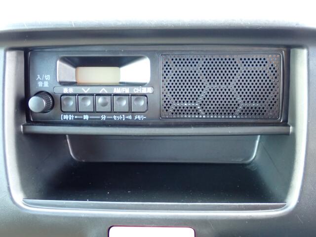 Nissan NV100 Clipper 7