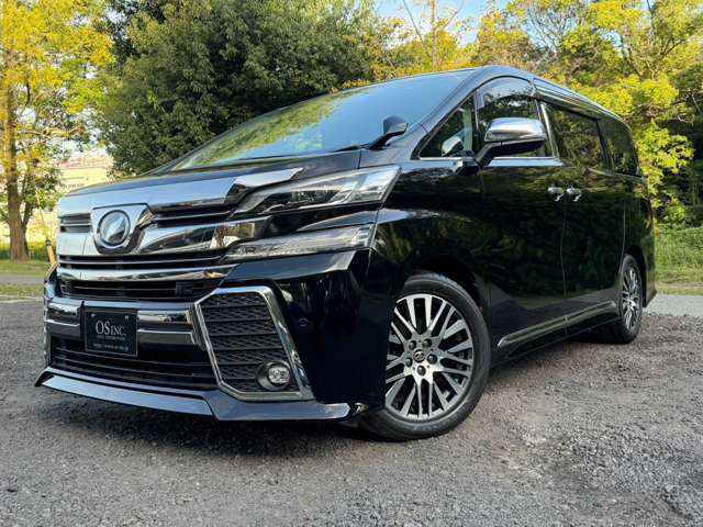 Toyota Vellfire 10