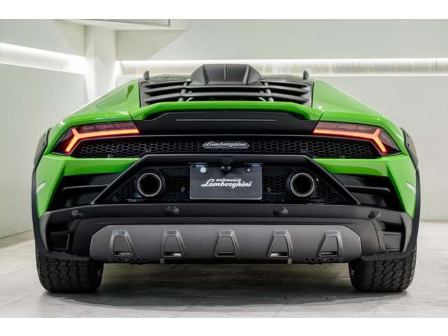 Lamborghini ウラカンステラート 11