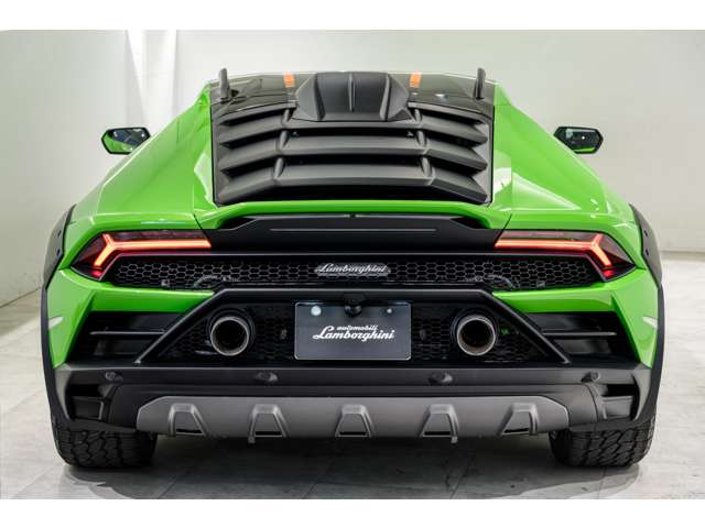 Lamborghini ウラカンステラート 12