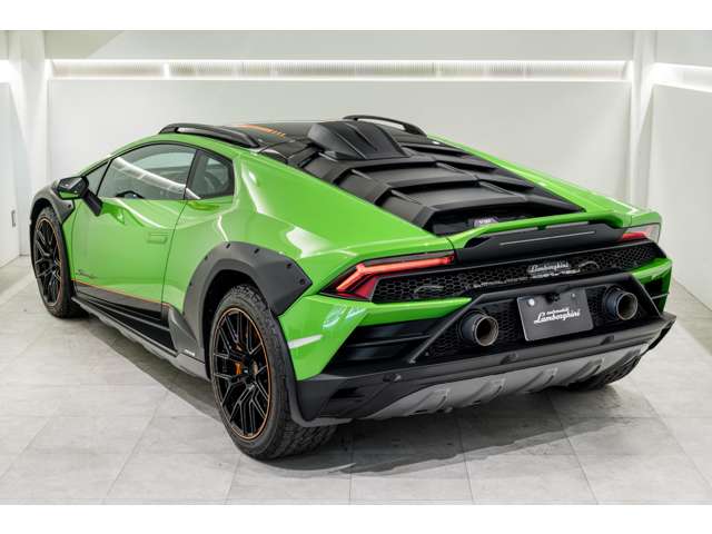 Lamborghini ウラカンステラート 9