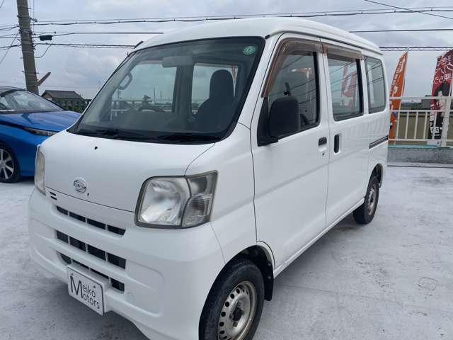 Daihatsu Hijet Cargo 12