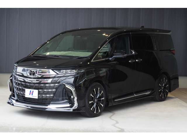 Toyota Alphard 6