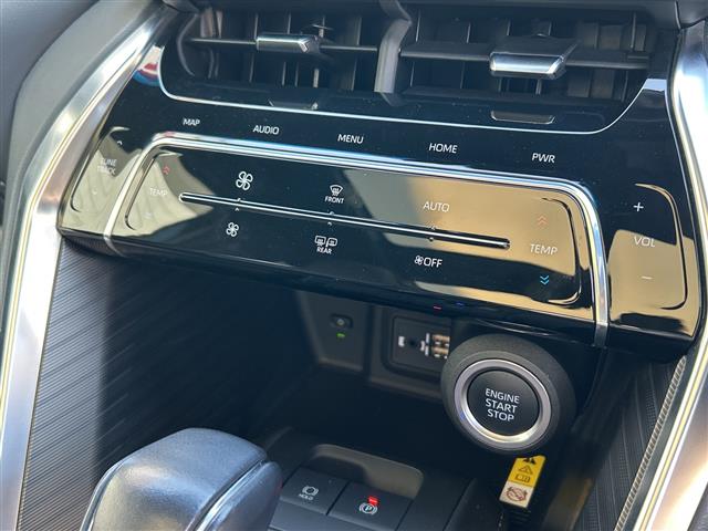 Toyota Harrier 12