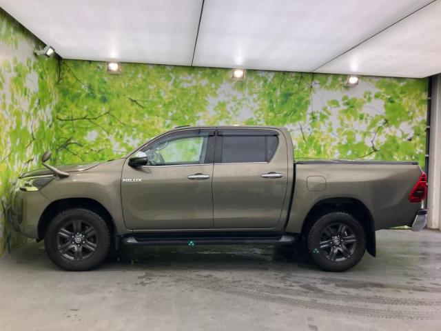 Toyota Hilux 5