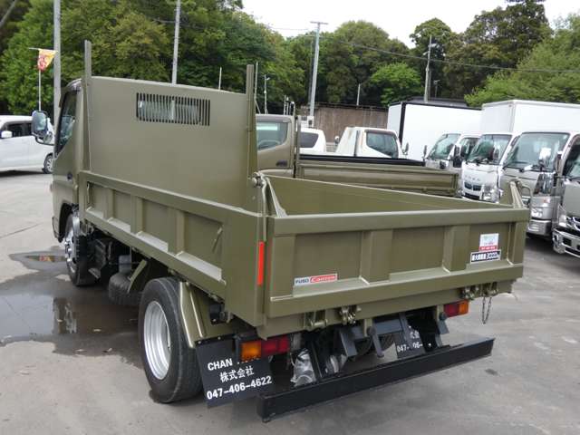 Mitsubishi Fuso Canter 7