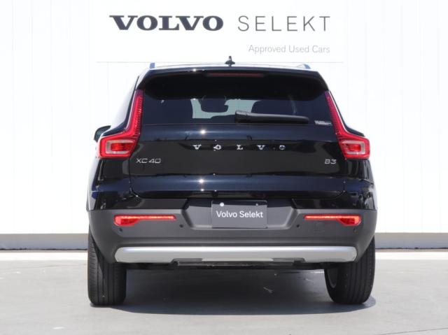 Volvo XC40 3
