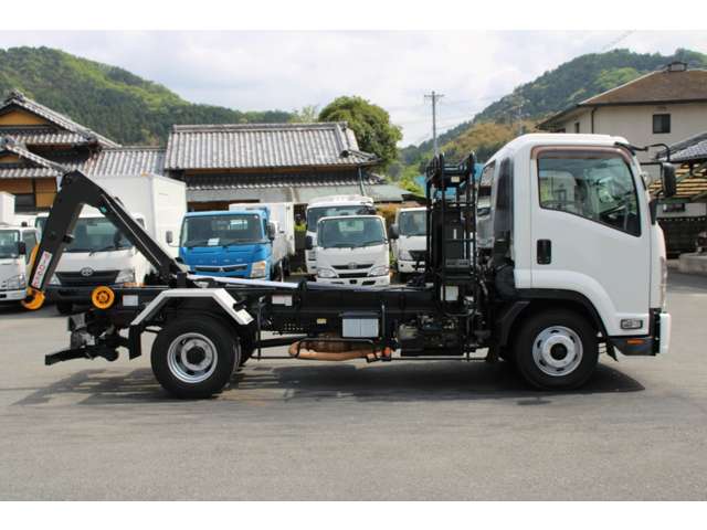 Isuzu Forward 5