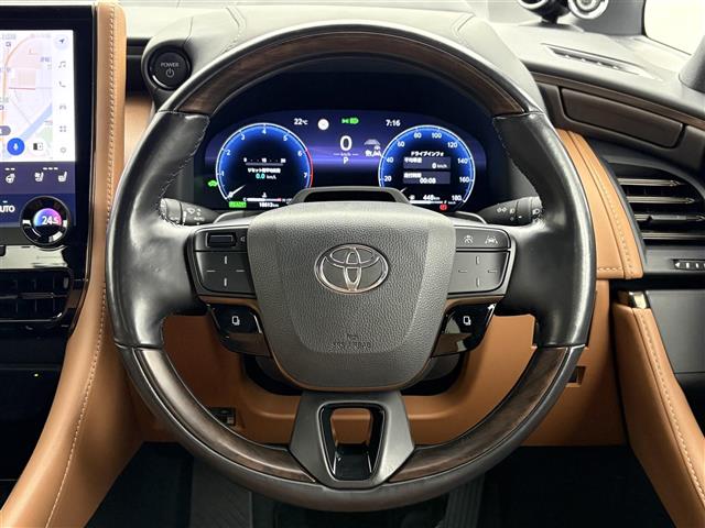 Toyota Vellfire 9