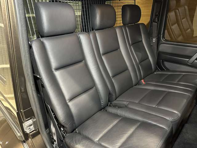 Mercedes-Benz G-Class 6