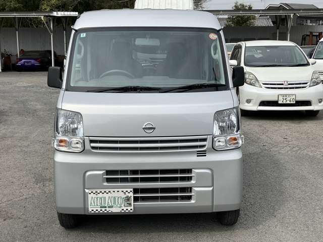 Nissan NV100 Clipper 4