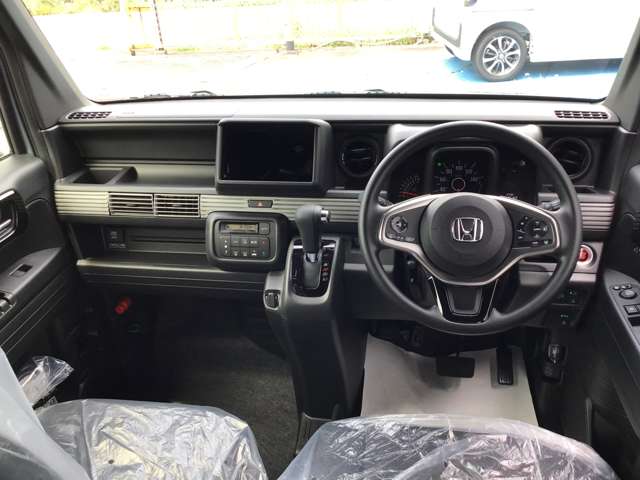 Honda N-VAN 6