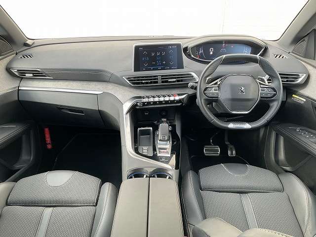 Peugeot 5008 3