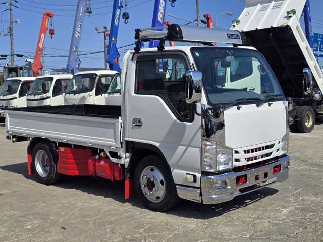 Isuzu Elf 3