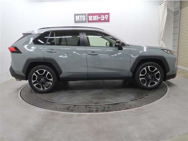 Toyota RAV4 10
