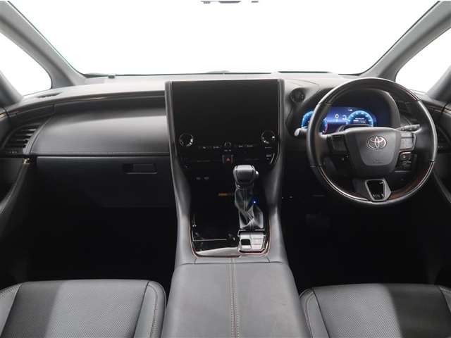 Toyota Alphard 5