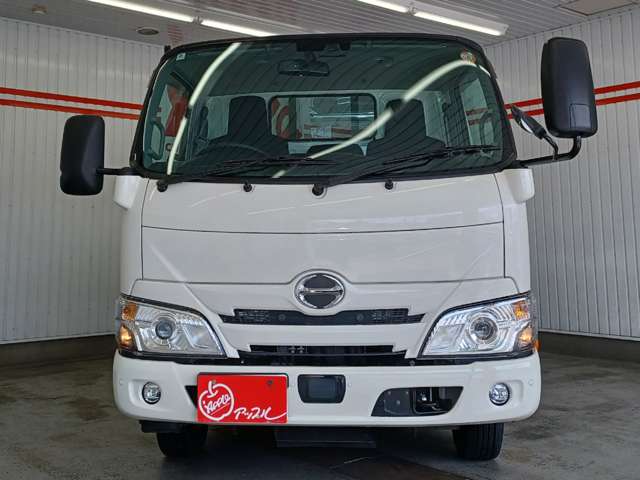 Hino Dutro 4