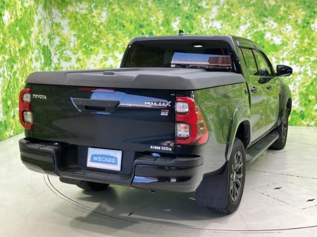 Toyota Hilux 6