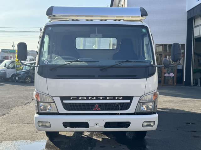 Mitsubishi Fuso Canter 12