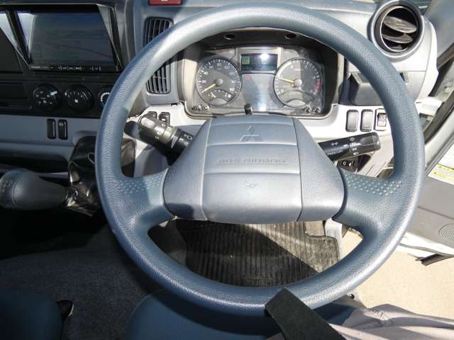 Mitsubishi Fuso Canter 13