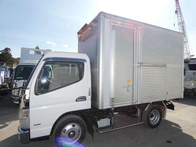 Mitsubishi Fuso Canter 5