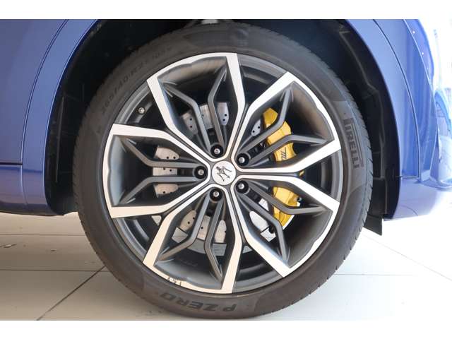 Maserati Levante 7
